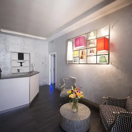 Irooms Station Guest house