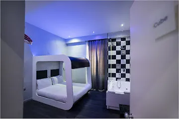 Guest house Irooms Station