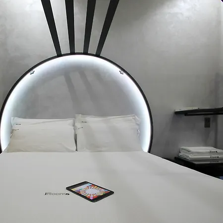 Irooms Station 4*