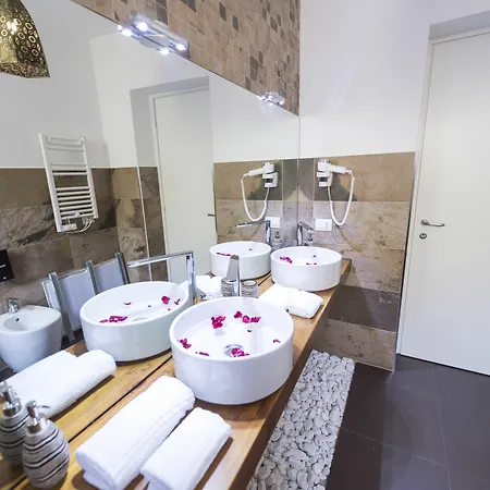 Irooms Station 4*