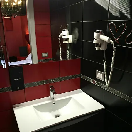 Irooms Station Guest house