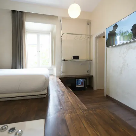 Casa de hóspedes Irooms Station 4*