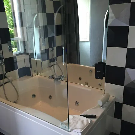 Guest house Irooms Station 4*