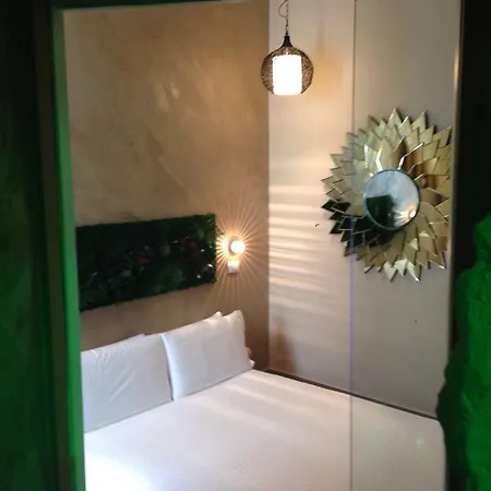 Vendégház Irooms Station 4*