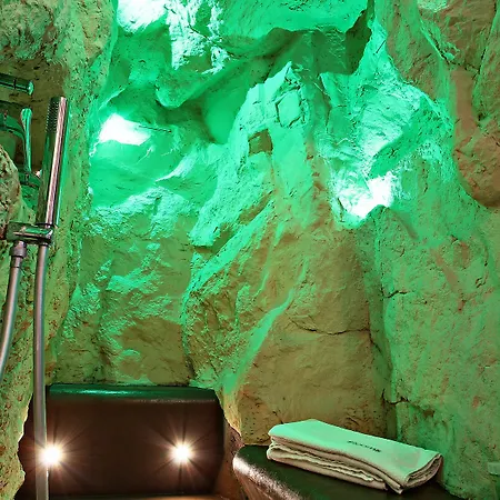 Irooms Station Vendégház