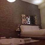 Irooms Station